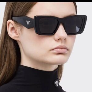 Prada NIB $518 retail current season black logo sunglasses